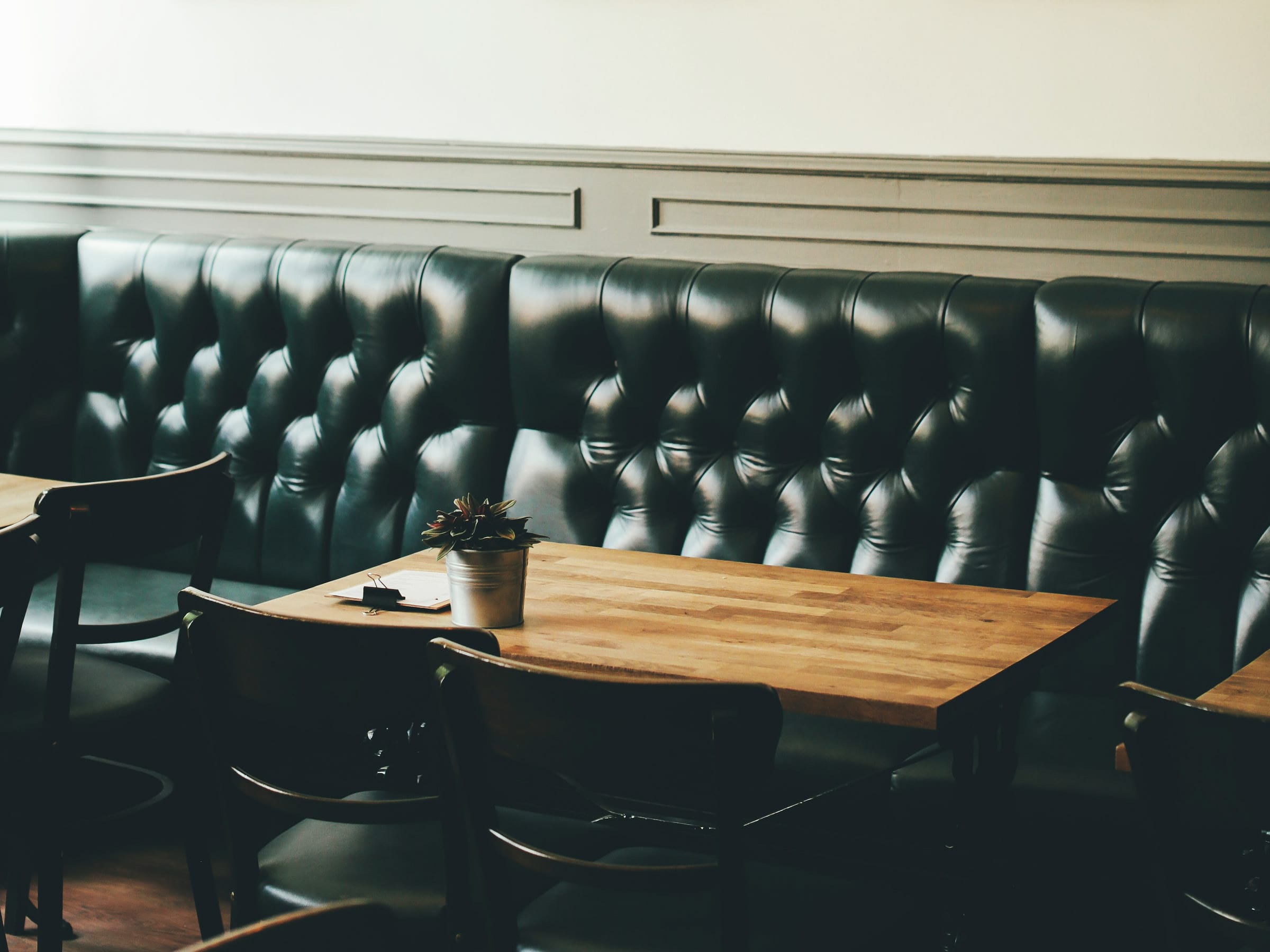 restaurant upholstery los angeles